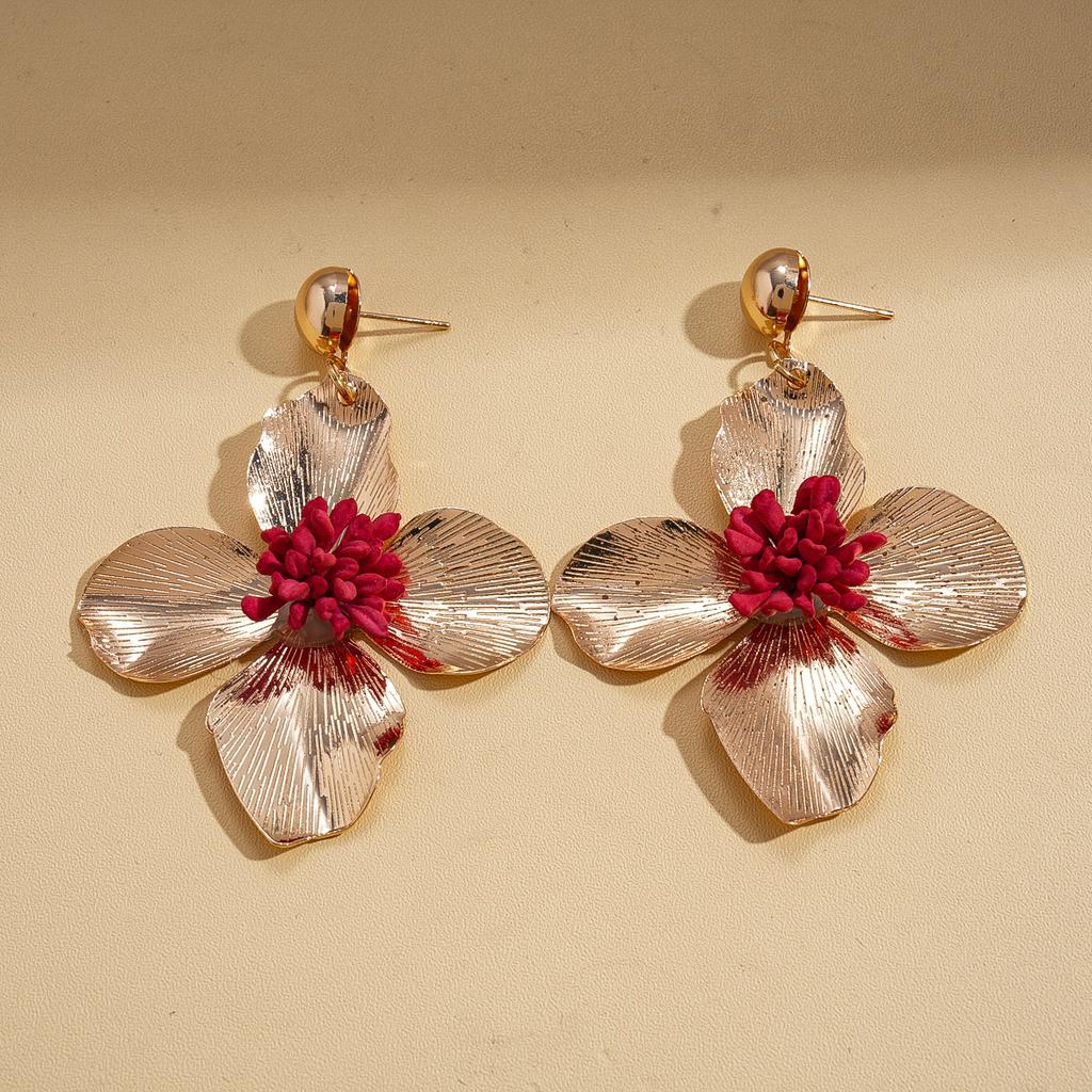 Metallic flower pattern silver needle earrings fashionable personality versatile earrings