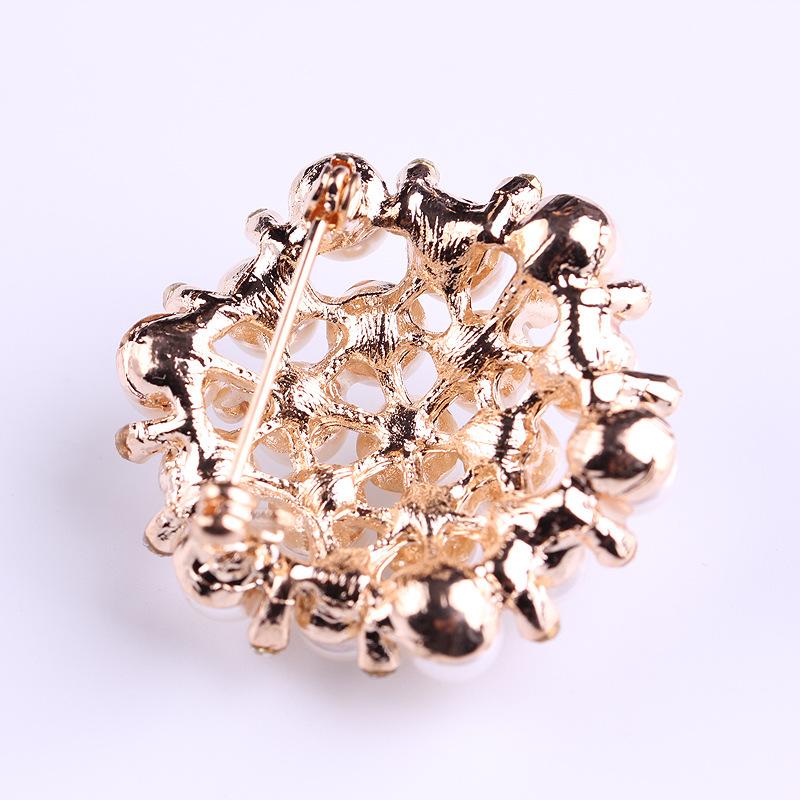 Fashion Creative Full Pearl Bright Brooch Brooch Corsage Women's Flower Brooch Clothing Jewellery Designer Brooch Mini Perfect Gift for Couples