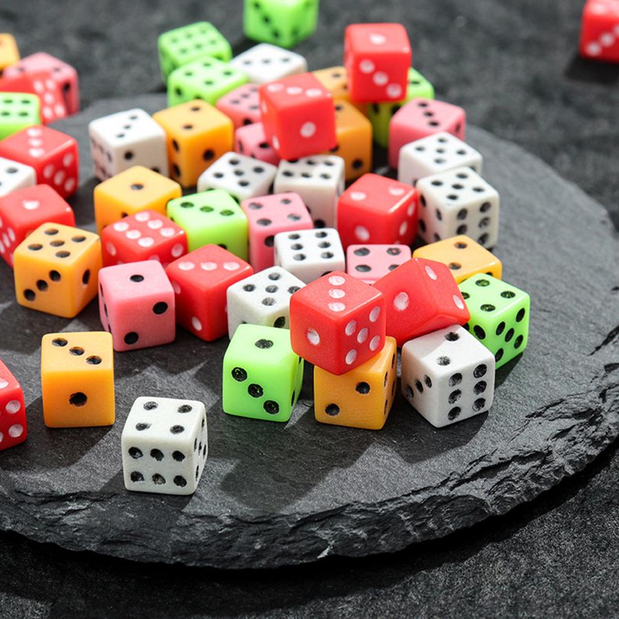 100pcs 8mm Mini Dice Square Angle Points Assorted Colors Durable Party Game Accessories for Tabletop Point Games Casino JXB