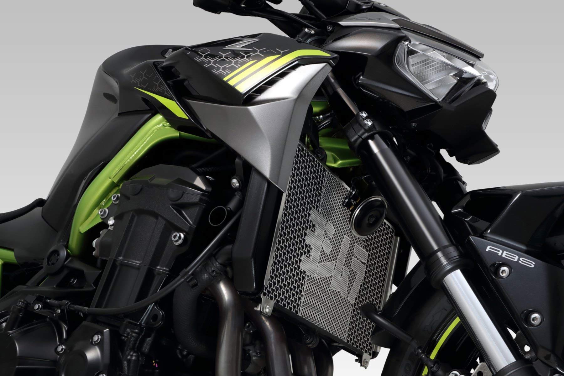 

[Yoshimura] Защита радиатора Z900RS/CAFE(21-22/23-24) Z900(18-20) Серебристый YOSHIMURA 454-279-0000