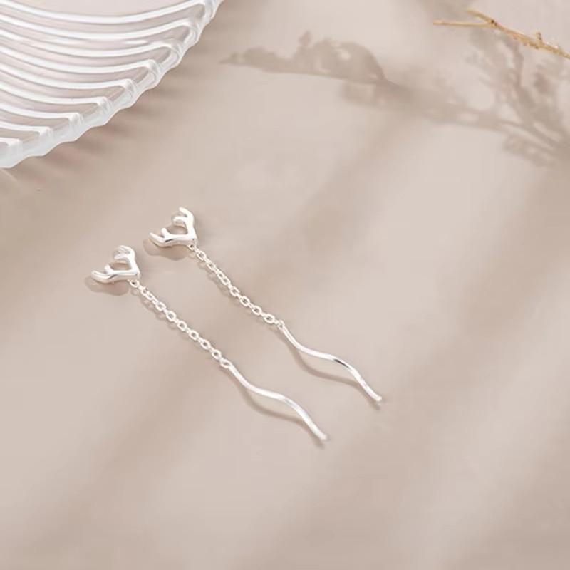 

French Luxury Sweet Romantic Long Zircon Tassel Twisted Earrings for Women Temperament Wedding Banquet Jewelry Gift 2pcs