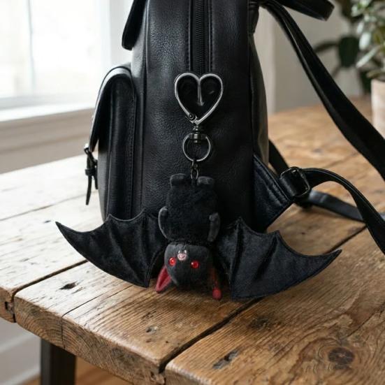Plüsch Schwarze Fledermaus Schlüsselanhänger Gothic Verwandlungsfähige Fledermaus Schlüsselring Anhänger Rucksack Tasche Geldbörse Anhänger Halloween Geschenk für Fledermausliebhaber