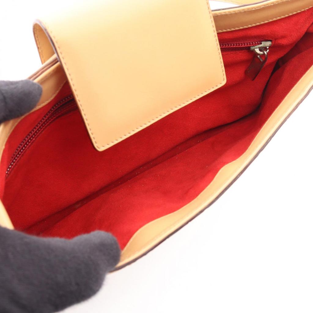 Used Salvatore Ferragamo Gancini Shoulder Bag leather Beige Used Women