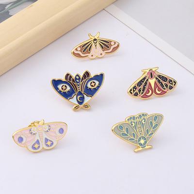 Kobiety Broszka Moth Emalia Wykwintna specjalna urocza torba Pin