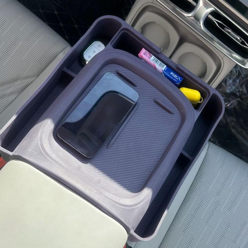 Soft Silicone Car Storage Box For Leapmotor B10 Accessories 2026 2025 Wireless Charging Protect Case Block Dust Panel Container