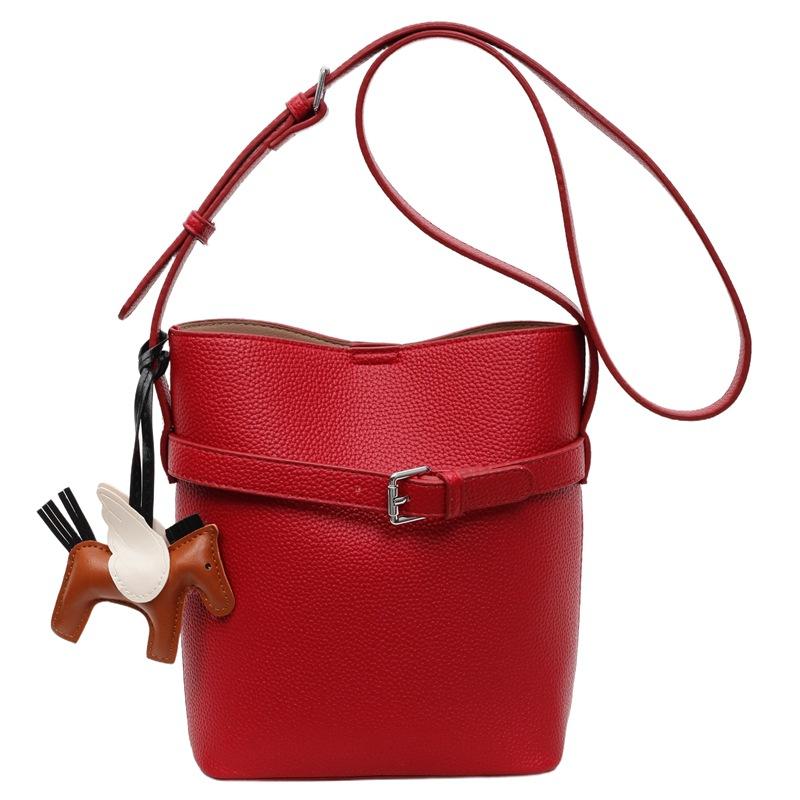 Bag Women's Fashion Large Capacity Bag New Versatile Shoulder Bag Small Square Bag Crossbody Bag