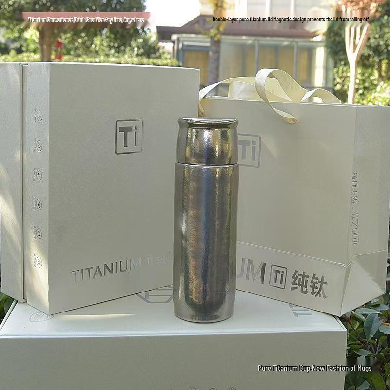 Pure Titanium Insulated Water Cup with Tea Separator – Elegant Business Gift Set