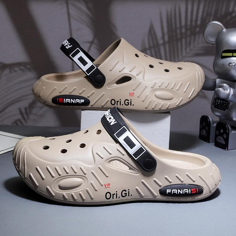 

Крутые тапочки, летние новые туфли с отверстиями, мужская мода, мягкая подошва, пляжная обувь, мужские модные сандалии с сумкой на голову, уличные тапочки для мужчин 44-45 [Standard Code] глубокая кофе