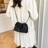 2025 New Pearl Handbag Bag Women's Fashion Pleated Cloud Bag Niche Chain Single Shoulder Crossbody Bucket Bag