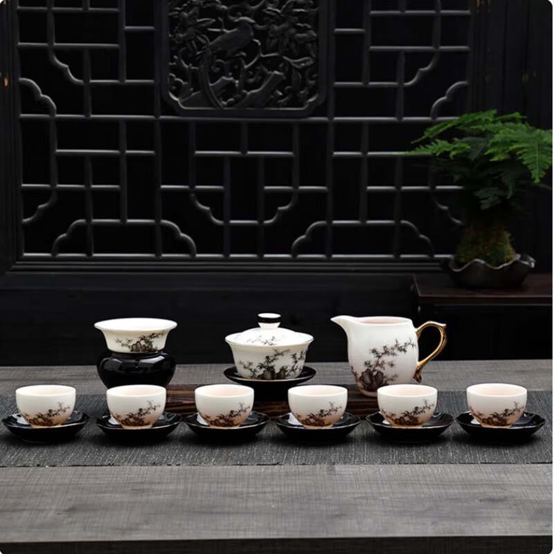 

Tang Hui Yu Zhi Porcelain Kung Fu Tea Set
