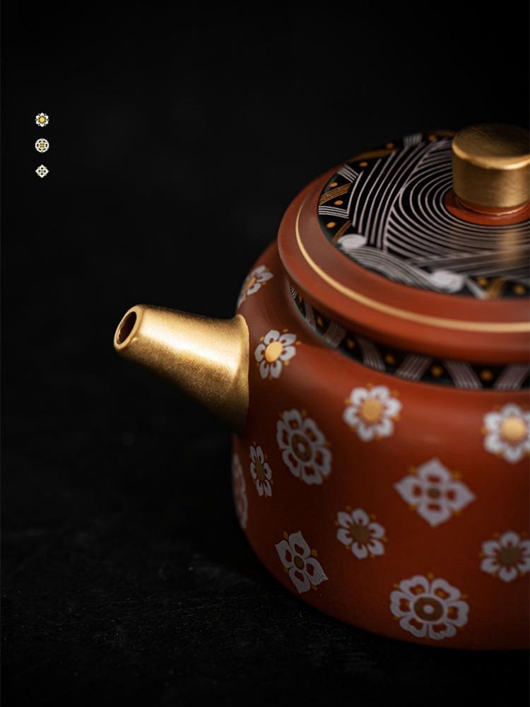 Traditional Handmade Purple Clay TeaPot Beauty Kettle Authentic Zisha Tea Set Kungfu Tea Set Gilded Vermilion Clay Teapot Teacup