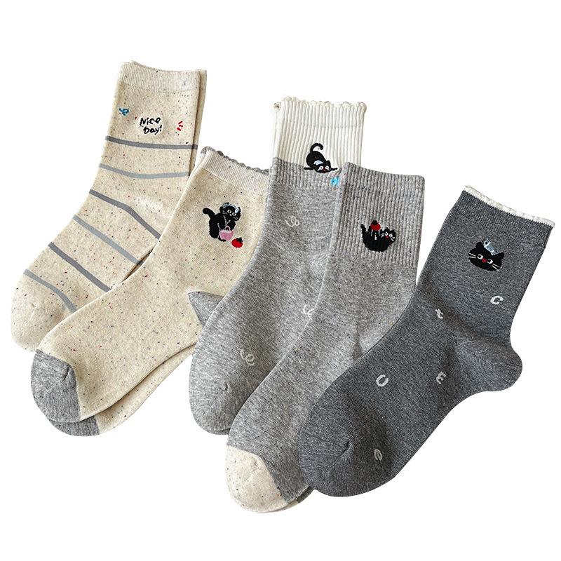 Female Autumn and Winter Cute Cartoon Cat Boneless Drum Pile Cotton Socks