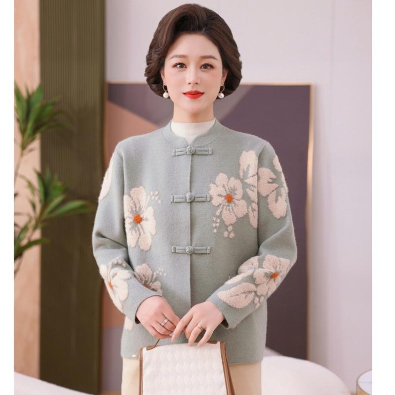

New embroidered large-size knitted top medium and old versatile sweater spring and autumn mother v-neck knitted sweater jacket 2XL