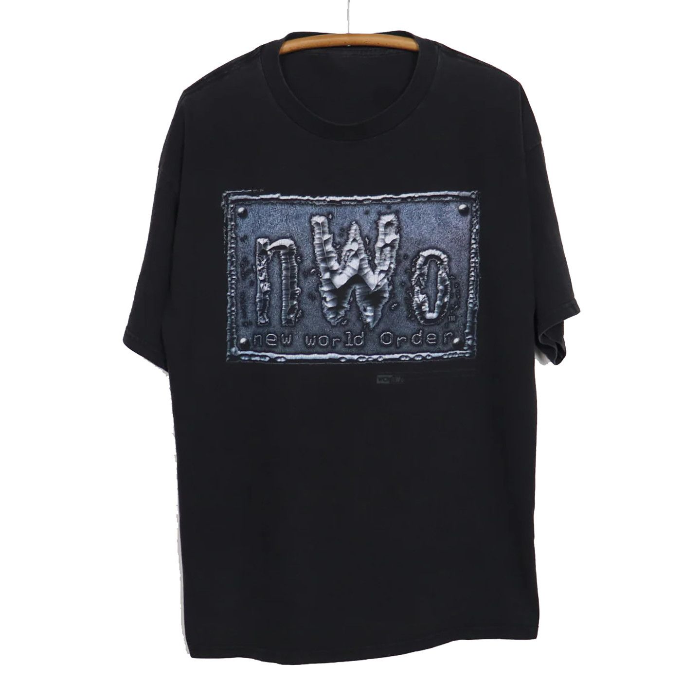 

NWO New World Order Wrestling Team Wolf Pac American Loose Print Men s T-shirt M