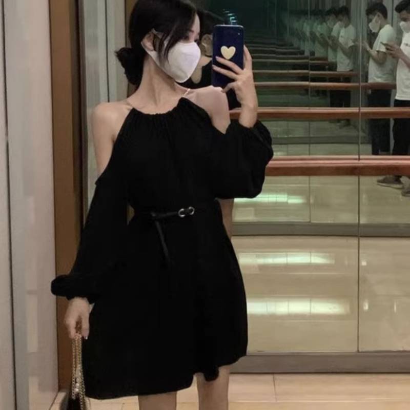Modern French Designer Dress With Long Sleeves For Casual Fall Wear