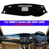 כיסוי לוח מחוונים לרכב, מחצלת דש, שטיחון עבור BMW סדרה 5 E60 2004 2005 2006 2007 2008 2009 הגה שמאלי (LHD) הגה ימני (RHD) אוטומטי Dashmat 520i 525i 530i 535i
