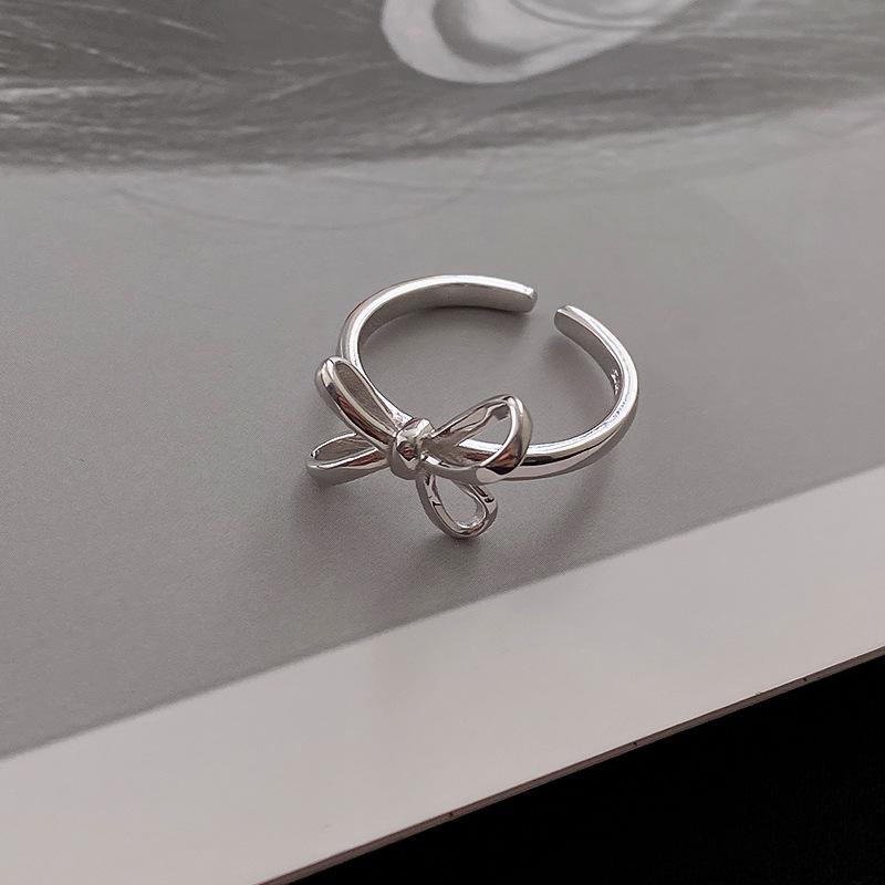 Bague nœud brillant au design irrégulier pour femmes – Accessoire pour l'index