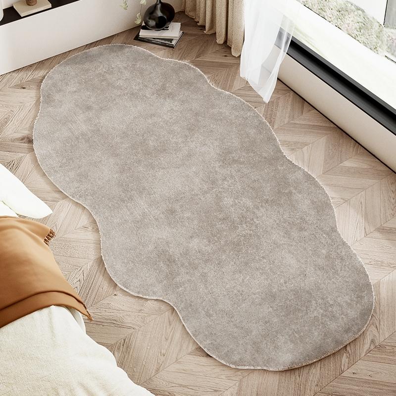 Cream Style Carpets for Living Room Irregular Shapes Bedroom Decor Carpet Thicken Plush Bedside Floor Mat Fluffy Soft Lounge Rug