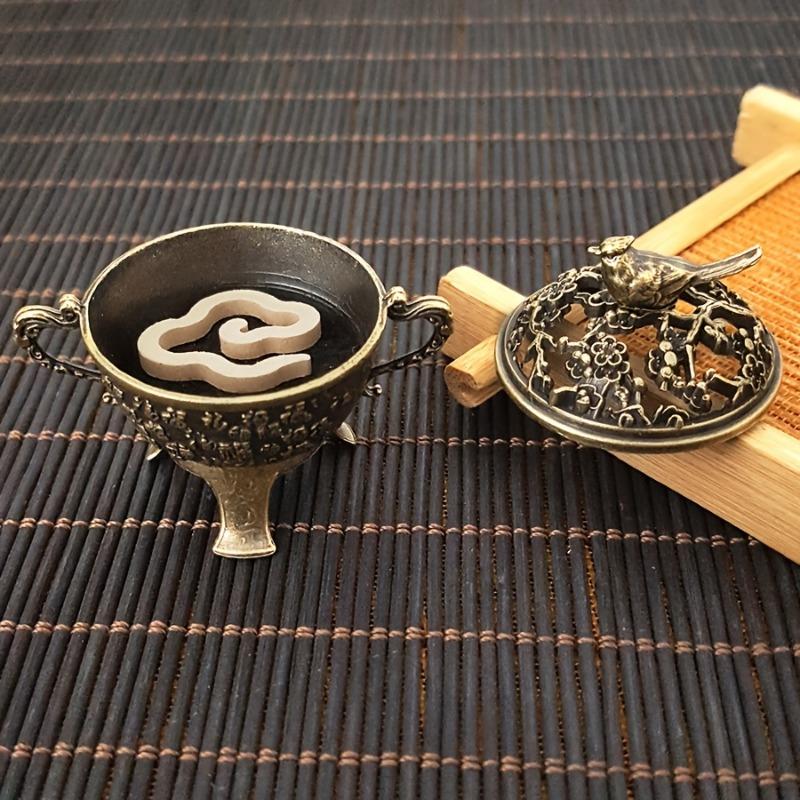 A Sandalwood Incense Holder Featuring a Magpie Design Perfect for Office Use Camping Gardens Patios And Candlelight Dinner Home Decor