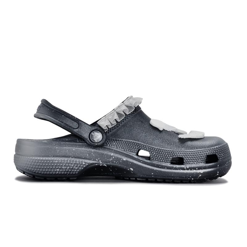 Crocs Classic clog 811 made starry sky angel wings dream ink splashing feeling gift box set hole shoes unisex black and silver