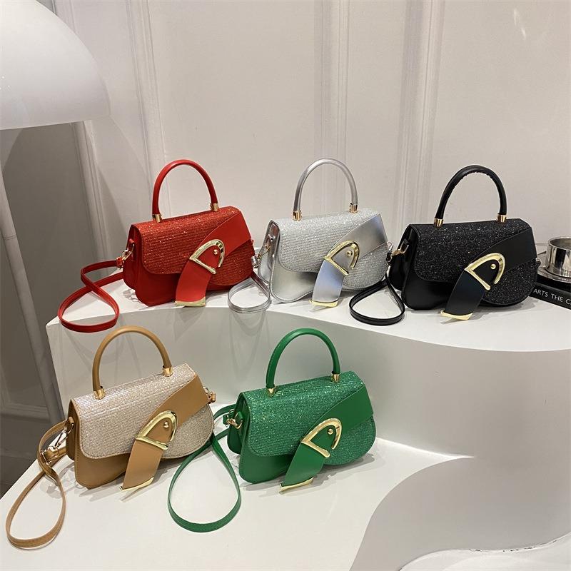 Small fresh casual fashion small square bag women's 2 summer versatile commuter shoulder bag fashion messenger bag