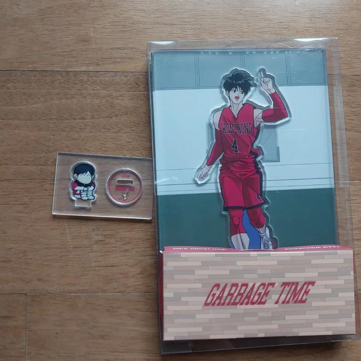 

Garbage Time Jeon Yeong-jung Acrylic Stand Set On Sell