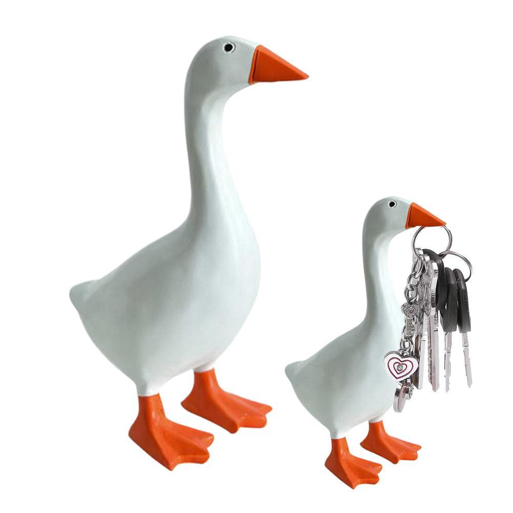 Figurines Goose Key Holder, Resin Goose Statue with Base for Key Hanger,Funny Keychain Hanging Rack for Home Office Table Decor