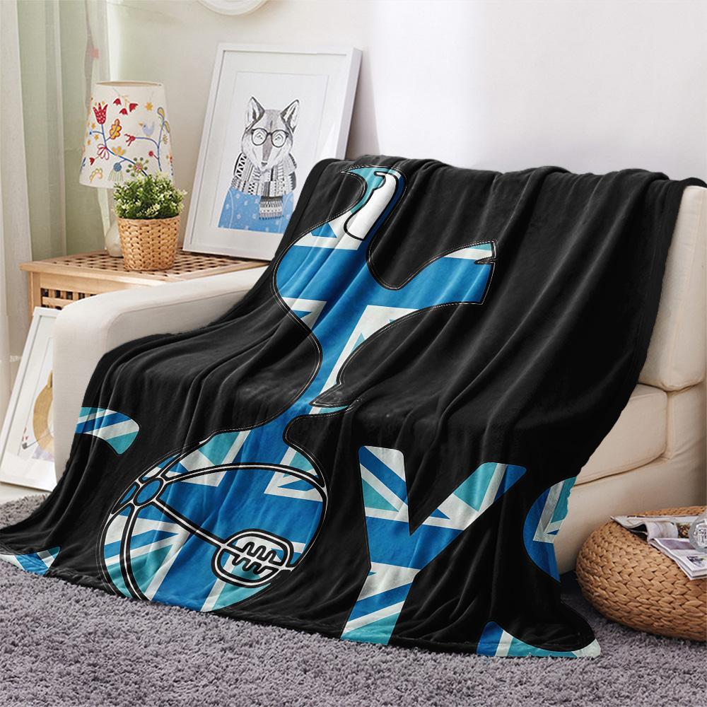 Tottenham logo Print FlAannel Blanket, High quality Comfortable for All Seasons, Home Decor, Warmth and Comfort