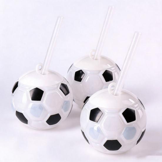 Borraccia da Calcio con Cannuccia, Tazza di Plastica a Forma di Pallone da Calcio da 500 ml, Bicchiere Termico per Bevande Sportive con Coperchio per il Giorno della Partita, Regalo per tifosi