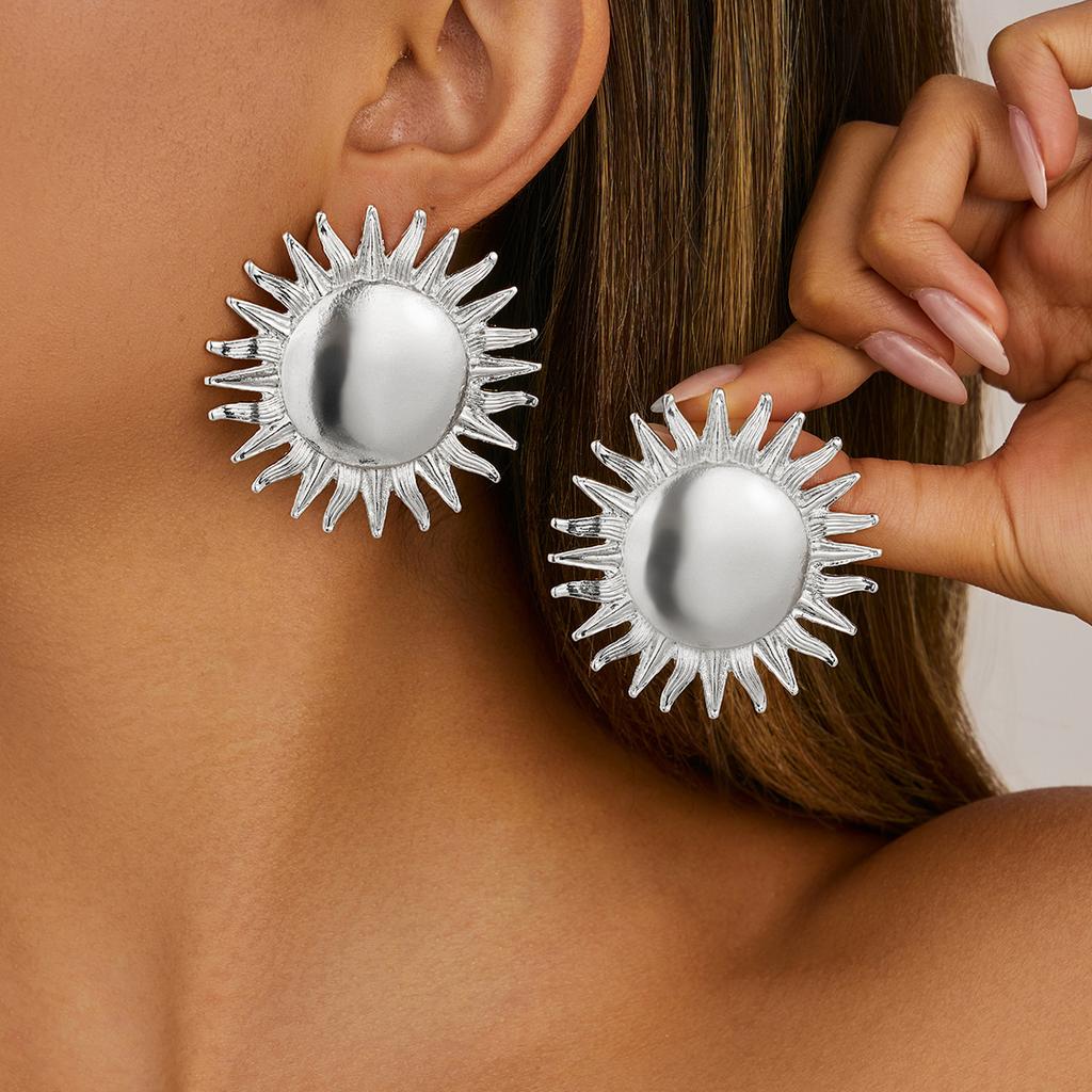 High-end Sunflower Alloy Earrings Irregular Geometric Metal Hammered Surface Ear Jewelry