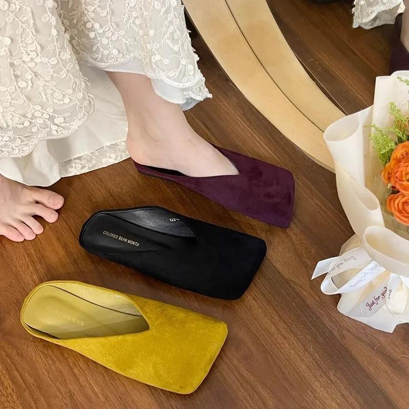 Scarpe Basse alla Moda da Donna 2026 Primavera Autunno Nuovo Stile Punta Quadrata Piccola Bocca Bassa Velluto Fondo Morbido