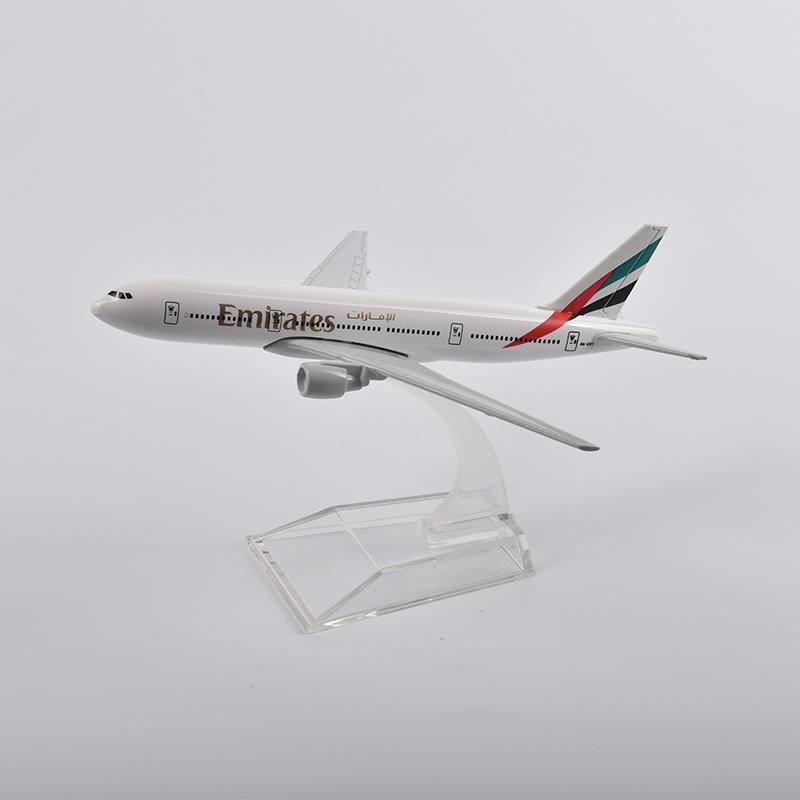 Scala 1/400 16cm Air Emirates Airlines Boeing 777 Airways Modello di Aereo Aerei in Metallo pressofuso