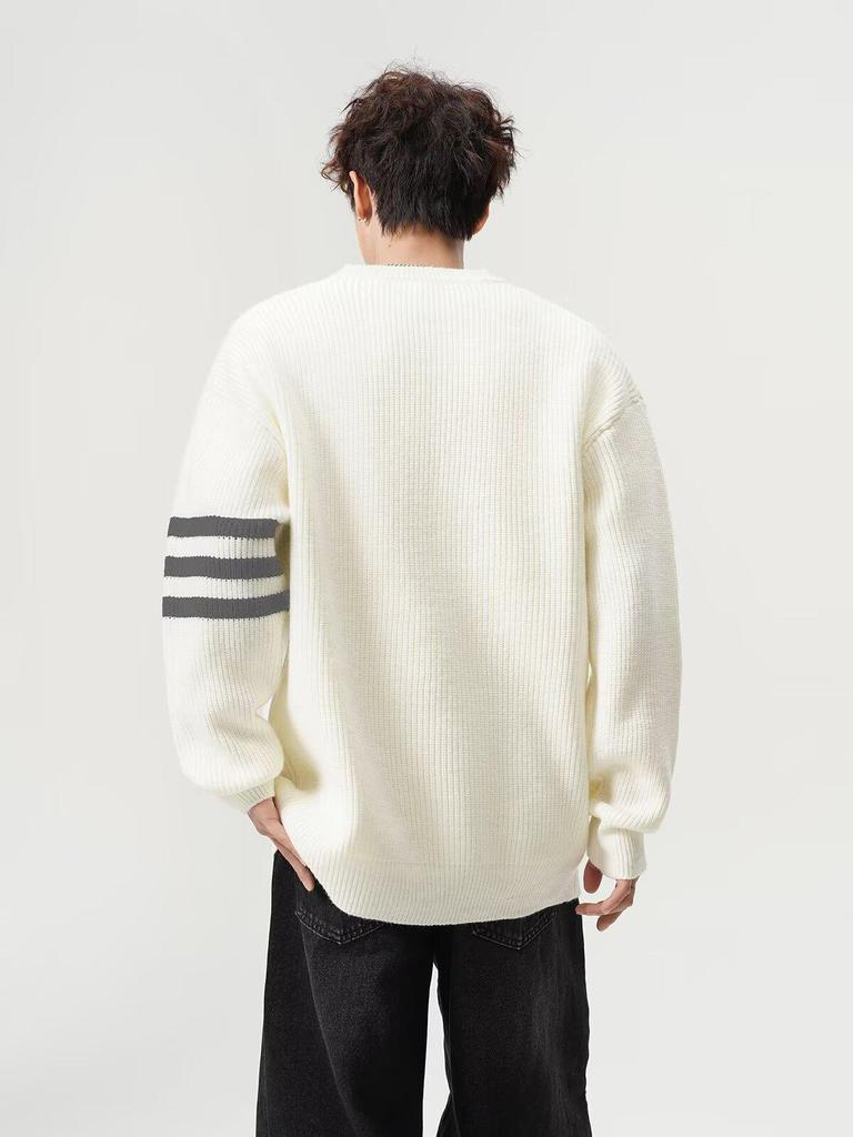 Men's Trendy Solid Color Round Neck Knitted Sweater - Autumn/Winter Casual Long Sleeve Korean Style Base Layer