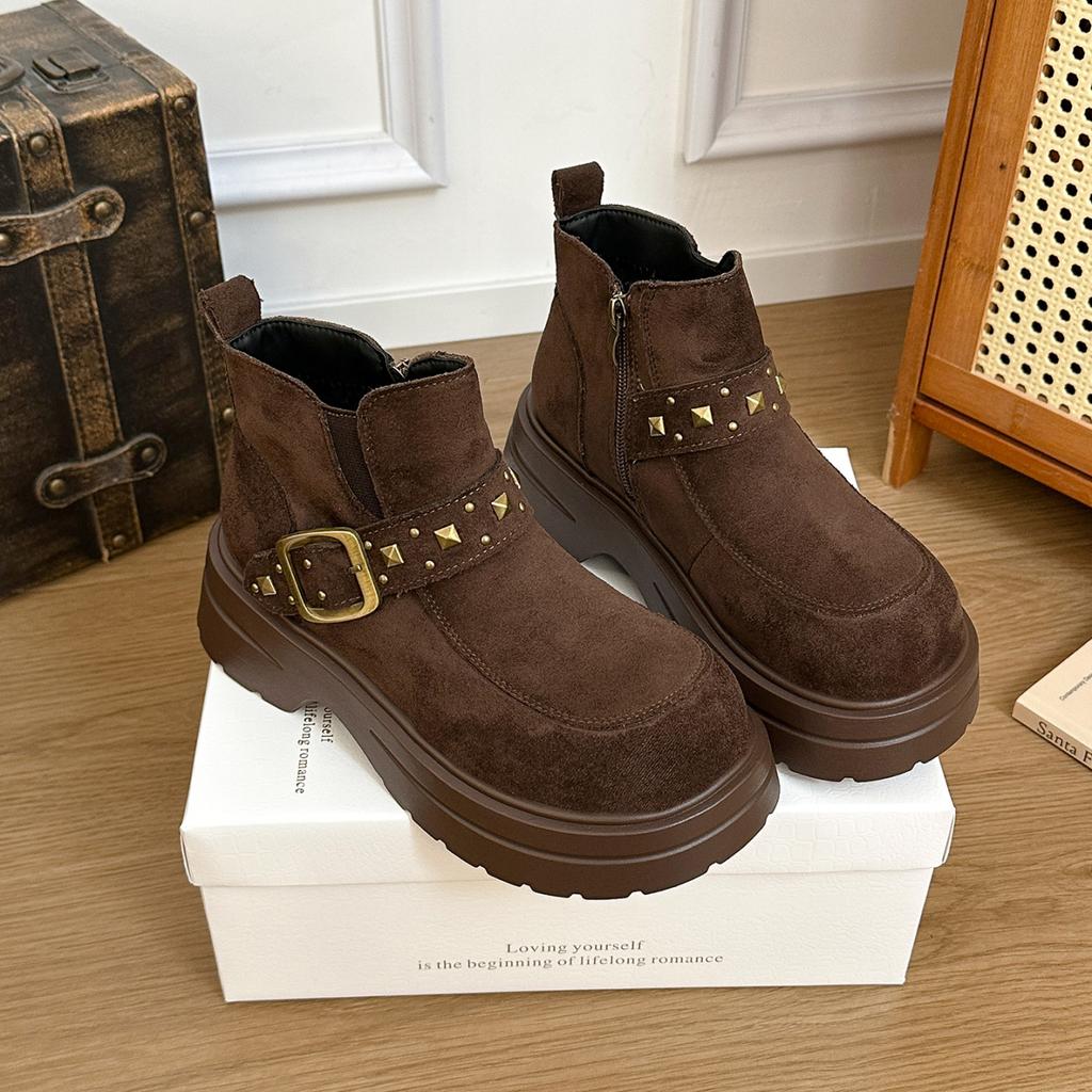 New small belt buckle design low boots women's boots rivets increase the thickness of the bottom fashion a pedal