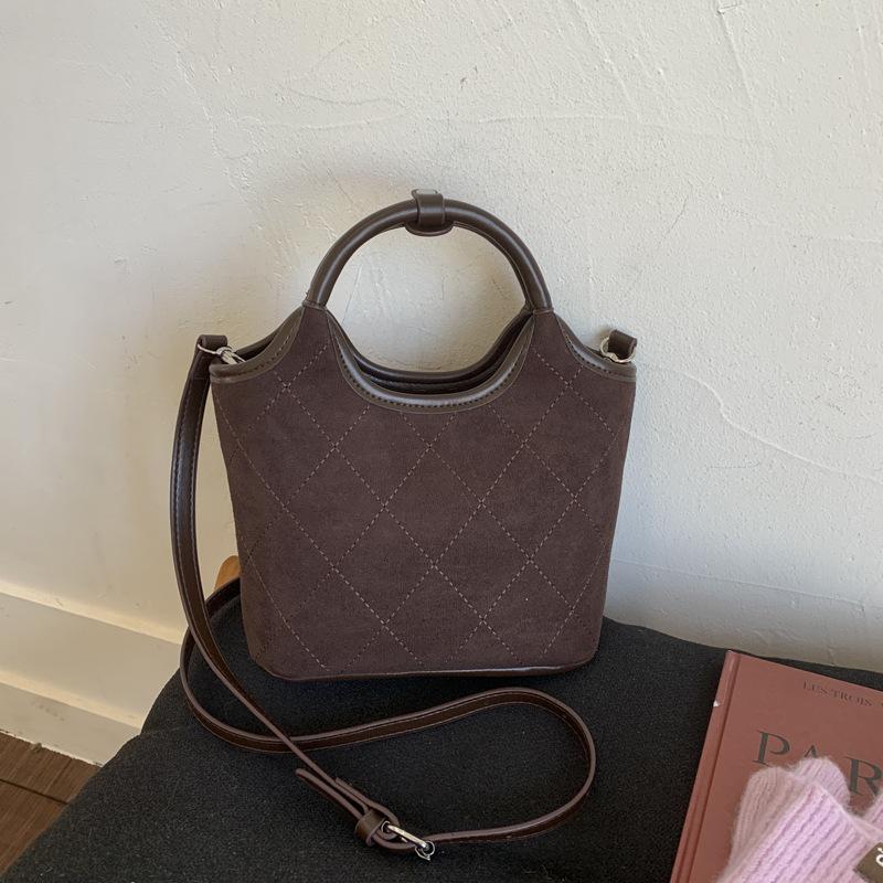 Rhombus hand bag women's 2025 new autumn and winter popular high-end suede shoulder bag crossbody bucket bag