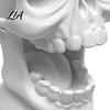 E-sports Room Decorations 3D Printed Open Mouth Skull Headphone Stand, Gothic Skeleton Cool Office Desk Ornament Desktop Organizer, DIY Paintable