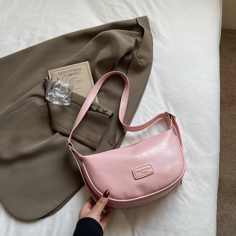 Fashion commuter shoulder bag soft leather bag women's new versatile portable simple messenger bag