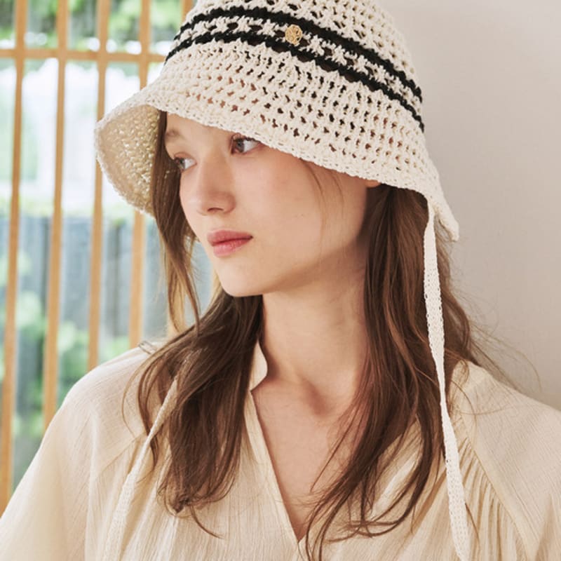 Nouve Cotton Strap Bucket Hat - Ivory