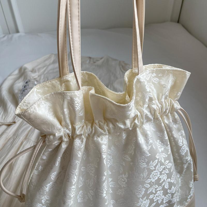 Женская сумка для покупок на шнурке — фото 14