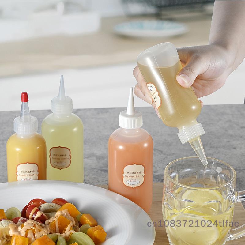 2Pcs Portable Picnic Barbecue Spice Jar 100ml Plastic Sauce Squeeze Bottle Seasoning Box Kitchen Jam Salad Tool