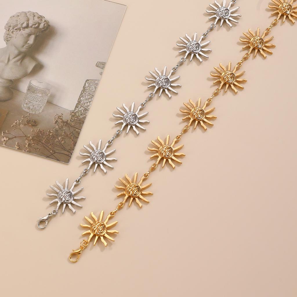 Bohemian Retro Metal Smiley Face Waist Chain Sunflower Summer Fashionable Dress Waist Versatile Body Chain Sexy Accessories