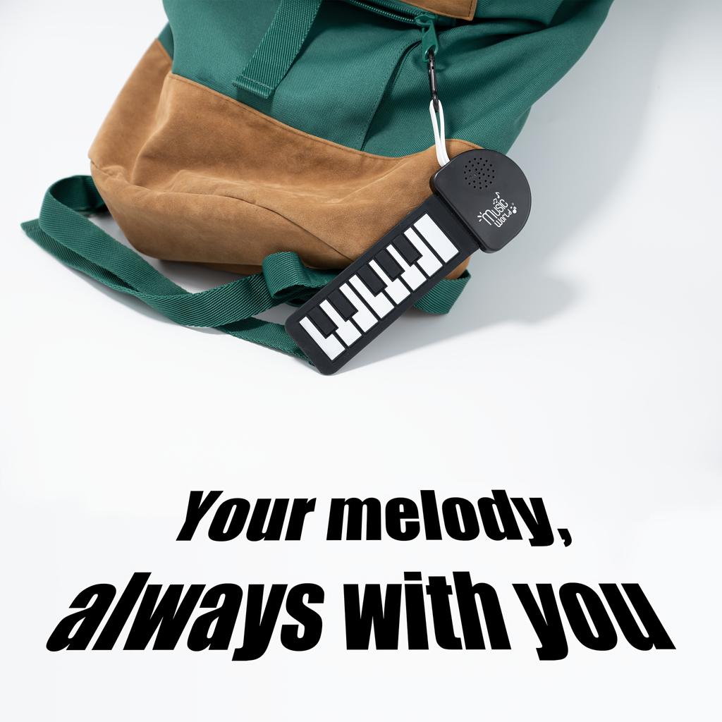 Mini Piano Keychain,Workable Fidget Toy with Colorful/Black/White Key Pads,Battery Powered Silicone Piano for Home/Travel,Backpack Hanging,Mini Piano