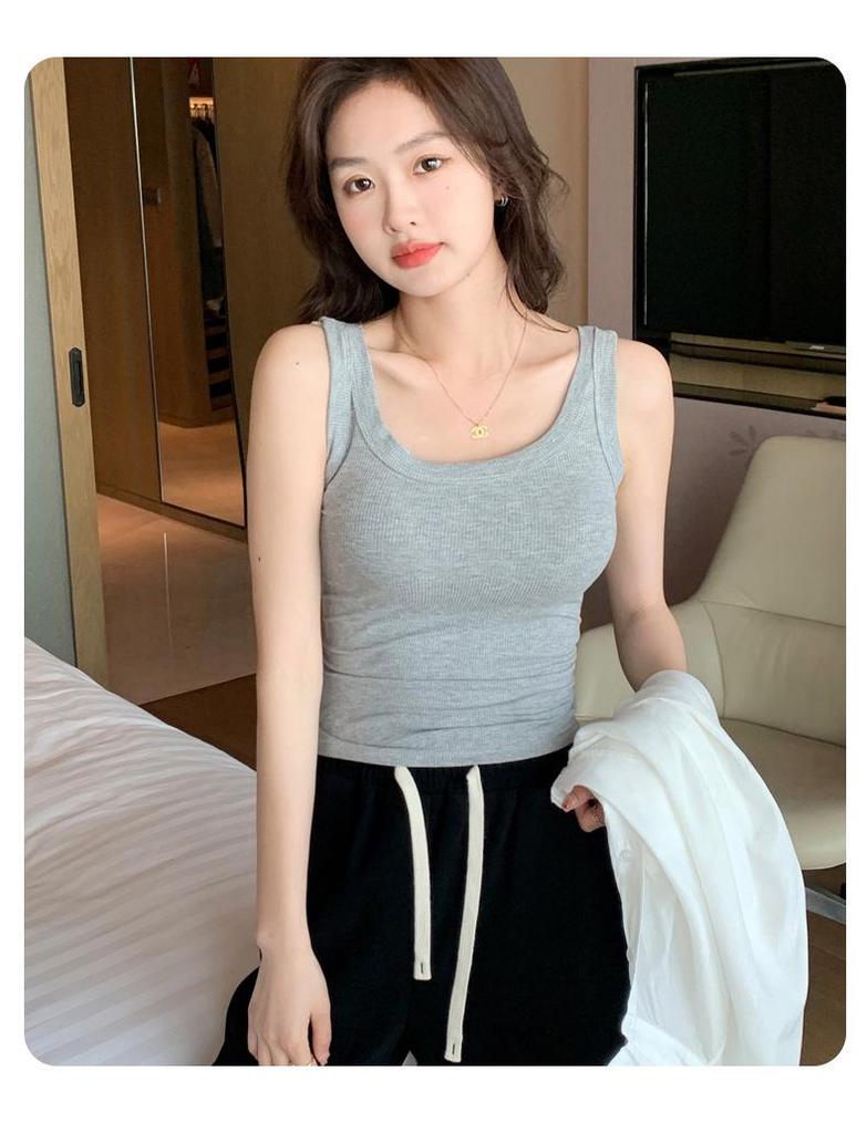 H523 Slim Fit Sleeveless Camisole for Women – Versatile Summer Vest, Ideal for Both Inner and Outer Wear, Provides Side Breast Coverage.