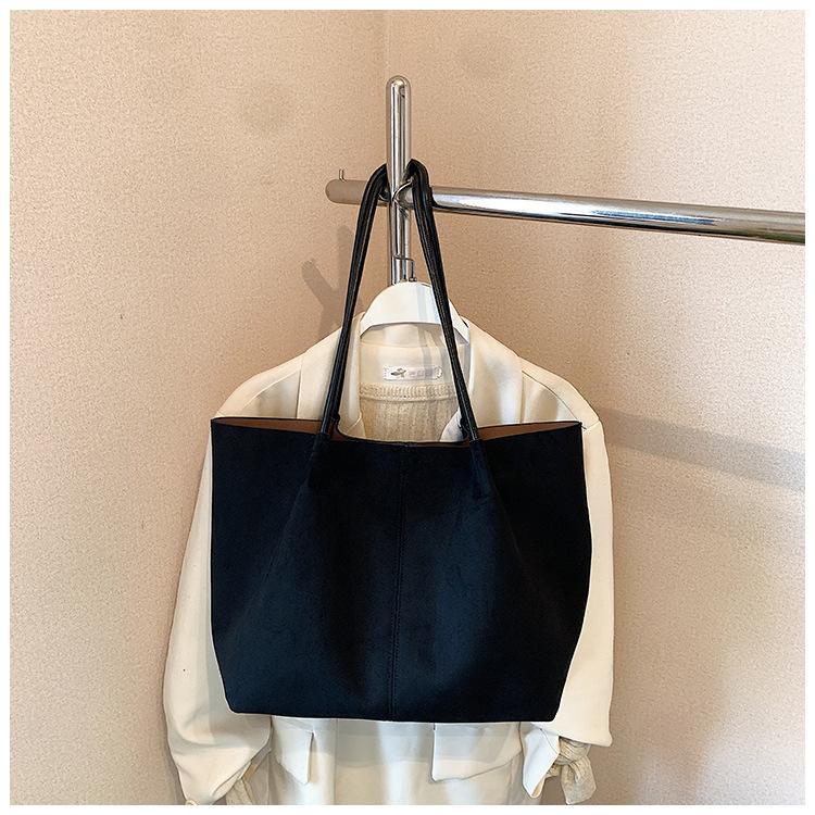 Autumn and winter new suede commuter large-capacity tote bag women's casual simple versatile shoulder bag