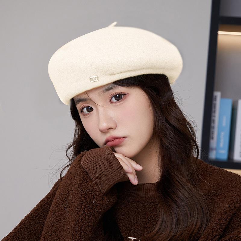 Korean Style Large Head Hat for Women in Autumn and Winter Warm and Fashionable Versatile Wool Beret Korean Style Face Showing Little Painter Hat