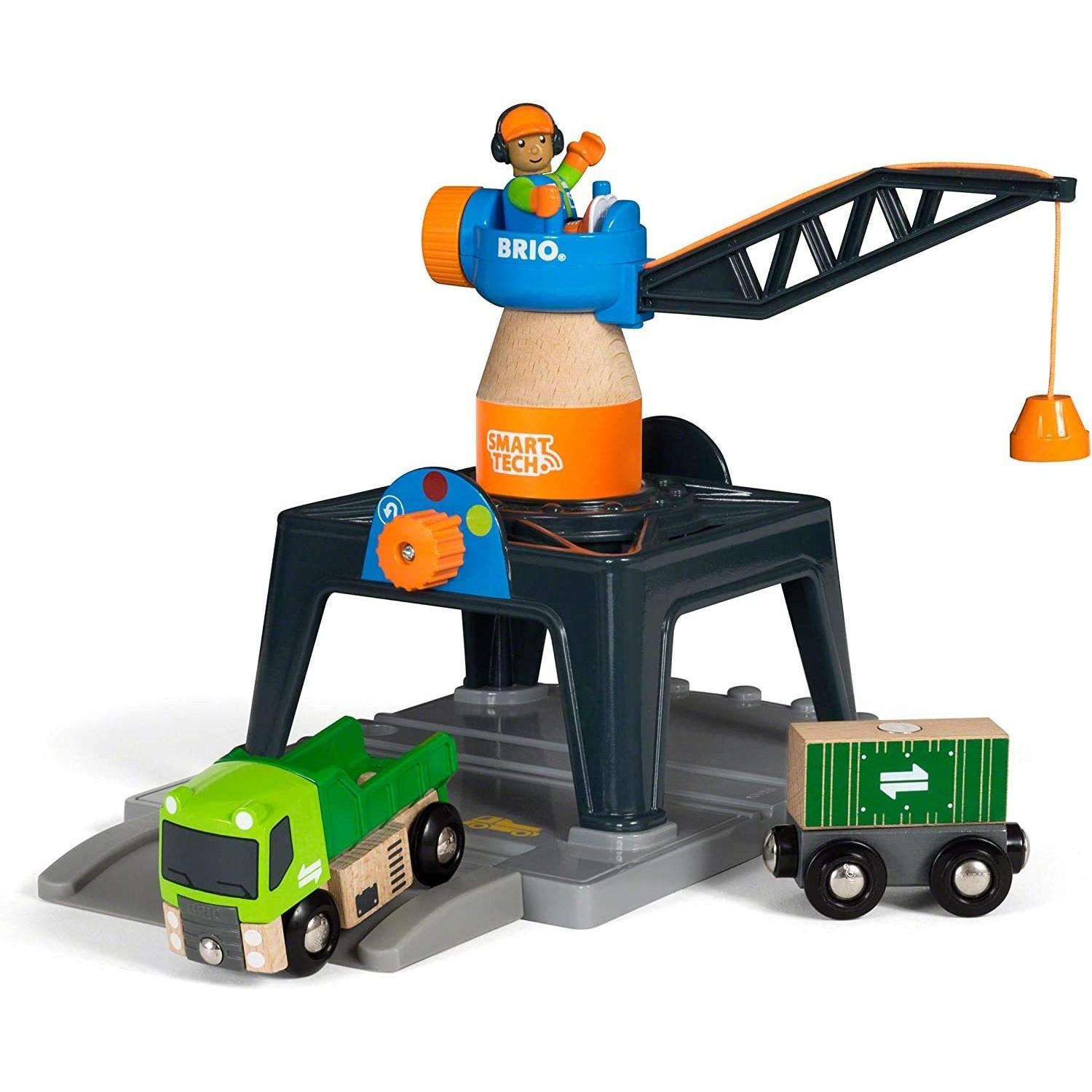 BRIO WORLD Smart Tech Tower Crane