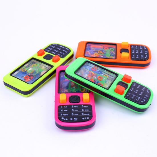 5Pcs Game Console Toy Classic No Battery Required Nostalgia Retro Style Entertainment ABS Water Playing Cellphone Ringtoss Toy for Child