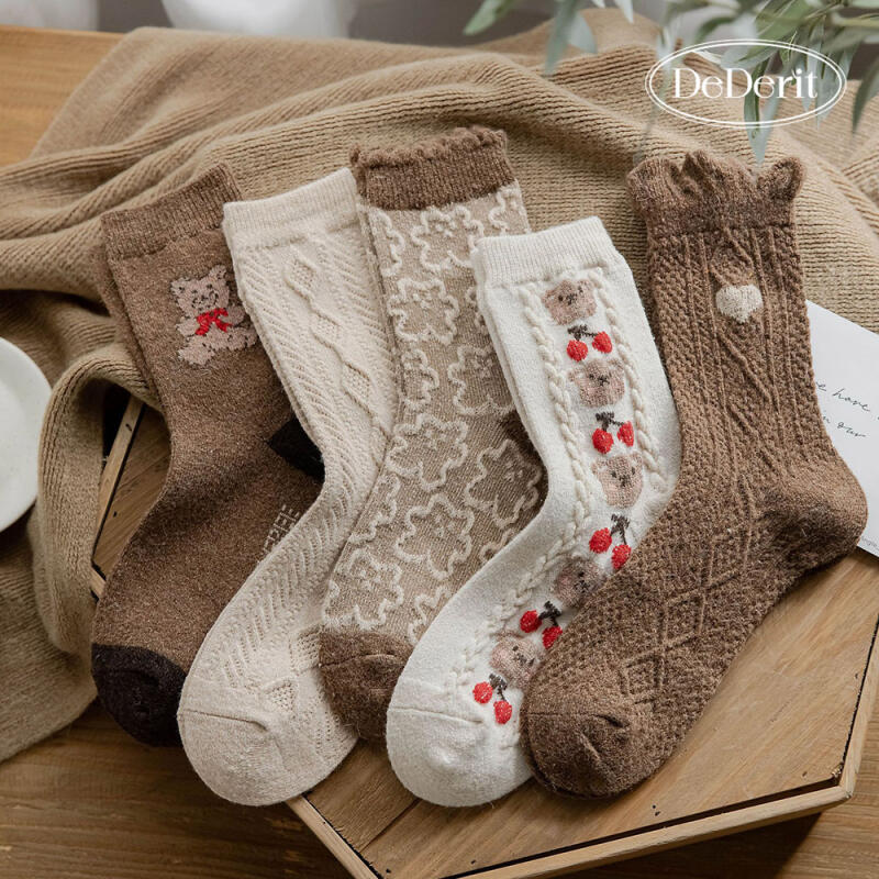 Teddy Bear Knit Women s Fashion Character Pretty Socks 01. Teddy Bear Pattern Wool Socks