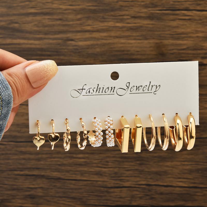 Chic Cross-Border Fashion Earrings for Women: Elegant and Versatile Ear Drops with a Bold, High-End Look