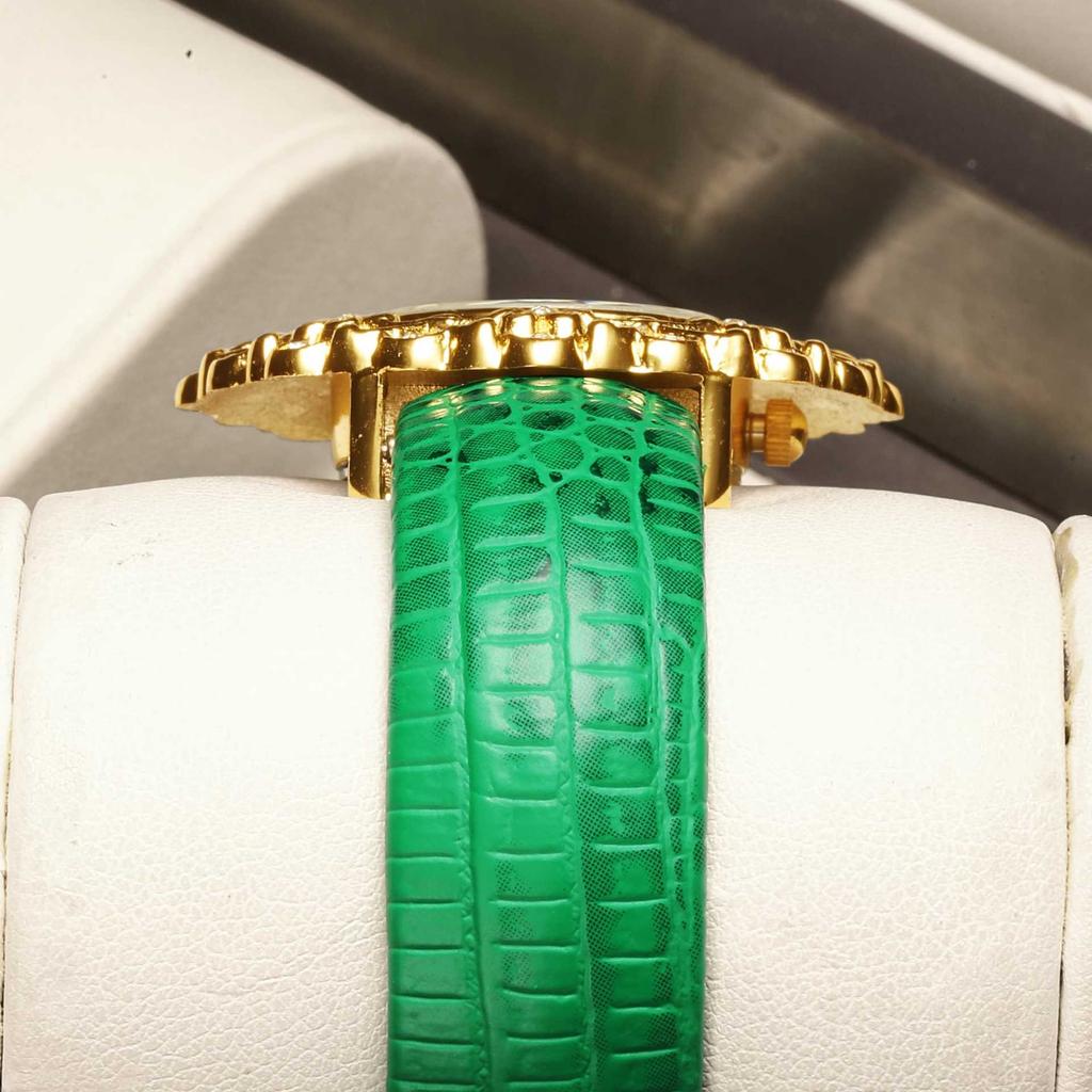 Yalalusi Light Luxury Jewelry Ladies Watch Belt Style Women'S Watch Emerald Watch
